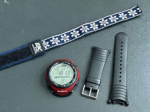 Suunto vector burgundy with - burgundy,