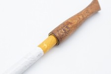 Zigarettenspitze 6 cm lang aus
