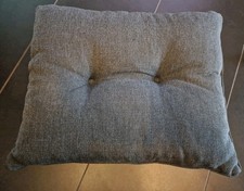 Kissen Stuhlkissen Sitzauflage Gartenmöbel hochwertig 50x40x10cm neuwertig