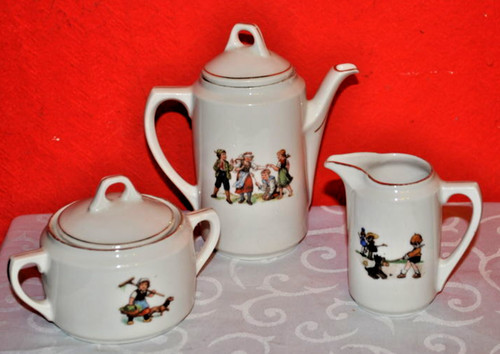 Altes puppen geschirr - puppen,