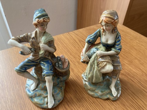 Porzellanfigur junges - 2x,