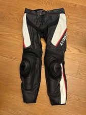 Motorrad Lederhose Dainese
