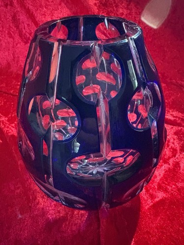 Vase aus bleikristall - vase,