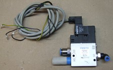 Festo Magnetventil 163141 CPE18-M1H-3GL-1/4 24V DC mit Anschlußkabel