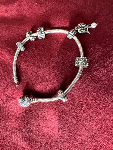 Pandora armband mit charms - pandora,