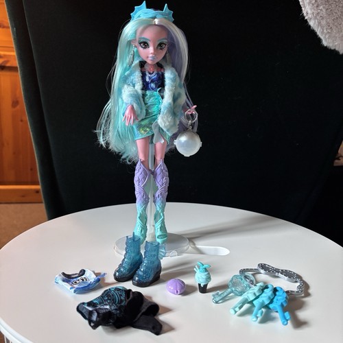 Monster high sculltimate - monster,