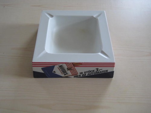 Aschenbecher-Maverick-American