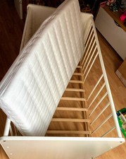 Kinderbett