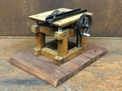 Kreissäge mit echtsägeblatt - mit,