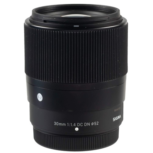 Sigma dn fujifilm - 30/1.4, dc