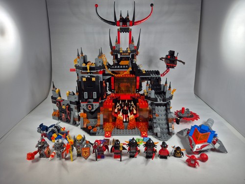 Lego nexo knights - nexo,