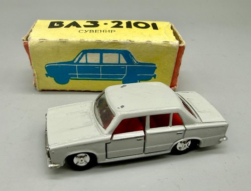Wolga gaz modell 1 - wolga, 1:60
