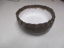 Rustikale schale aus ton - rustikale,