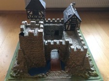 ELASTOLIN / NORMANNEN