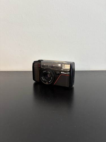 Nikon l35 af3 point and - l35, point-and-shoot