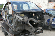 Karosse Rohkarosse Karosserie 796 braun unfallfrei Mercedes ML W166 166