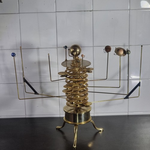 Modell orrery solaranlage - orrery, aus