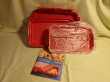 Tupperware flip and - shake, in