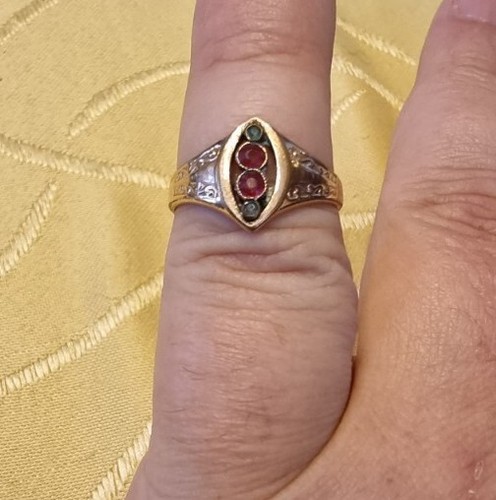 Schöner jugendstil ring um - ring,
