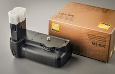 NIKON MB-D80