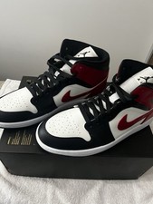 Nike Air Jordan 1 Chicago