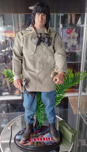 Actionfigur custom rambo - actionfigur,