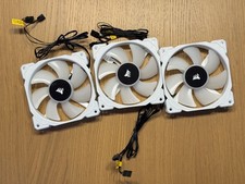 3 Stk. Corsair ML120 RGB Weiß