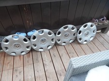 4 x VW 15 Zoll Radkappen 1TO 601 147 B  /  PA6,6 M15