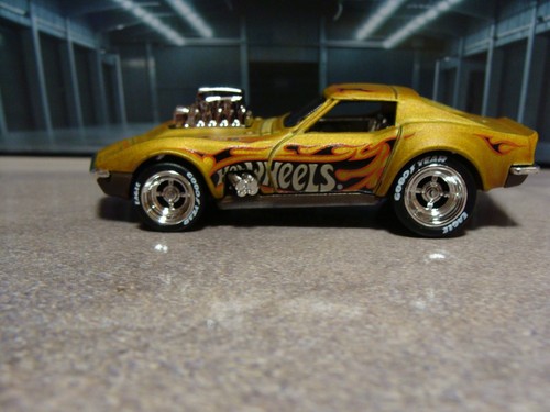 Corvette gas monkey in - monkey,