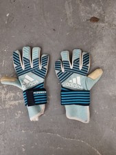 Luca Plogmann Matchworn Torwarthandschuhe Bundesliga