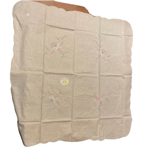 Tischdecke beige