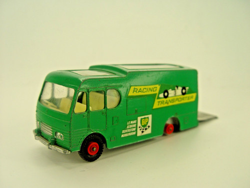 Racing car transporter - racing,