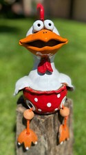 Kücken mit Rock Huhn Keramik