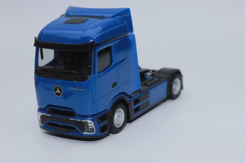 Herpa 318204 mercedes benz - herpa,
