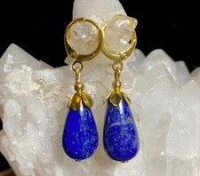 Wunderschöne Ohrringe aus dem Edelstein Lapislazuli in Tropfenform