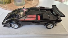 Kyosho 1:18 - Lamborghini Countach, Schwarz