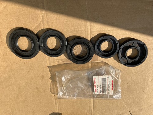 Kawasaki oil seal - s2,