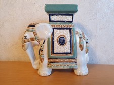 Asiatischer Elefantenhocker
