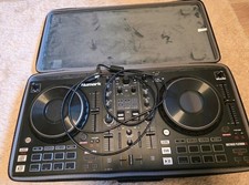 Numark Mixtrack Platinum FX