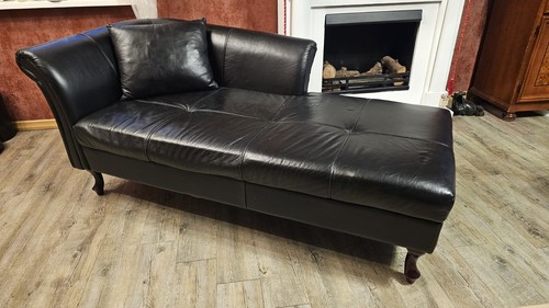 Lounge chair und - chair,