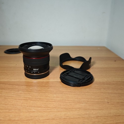 Meike 12mm aps - f2.8, aps-c