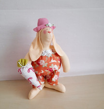 Hase mit Karotten, Tilda Dekor