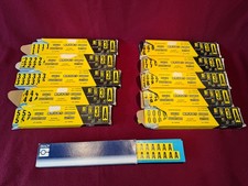 Konvolut von Brady Klebezahlen selbstklebende Zahlen und Buchstaben 19 x 14 mm