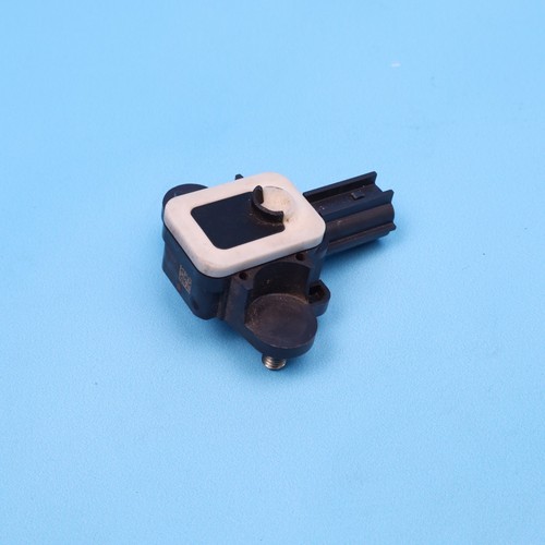 Audi c6 crashsensor - audi,