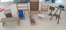Puppenhausmöbel in unterschiedl. Größen - Marke M.J.Hummel/Goebel z.T