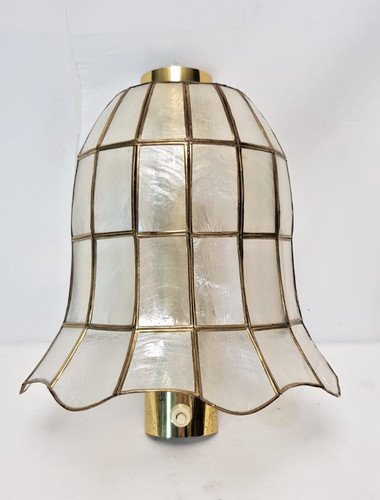 Vintage lampe aus perlmutt - vintage-lampe,