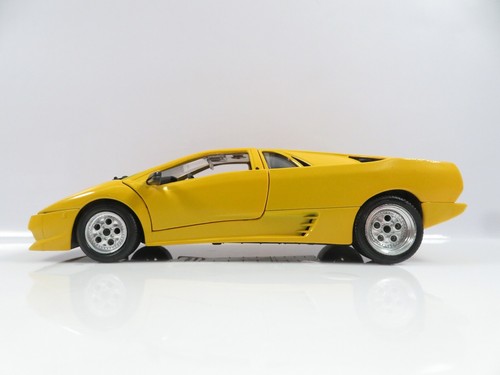 Polistil lamborghini - 1:18,