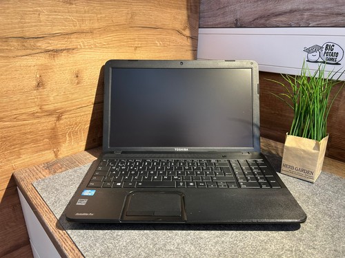 Laptop toshiba satellite pro - toshiba,