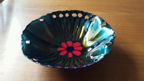 Emaille schale signiert
