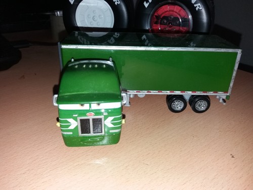 Disney pixar cars gil - cars,